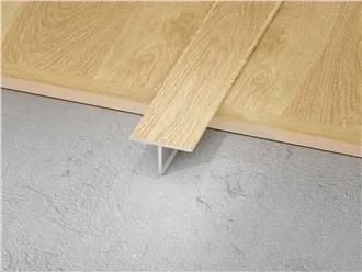 Aluminijasta talna prehodna pokrovna trak