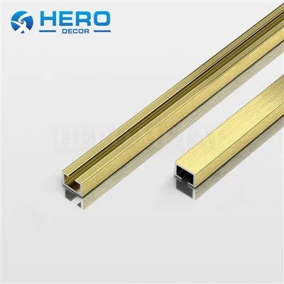 Aluminijasti U profil